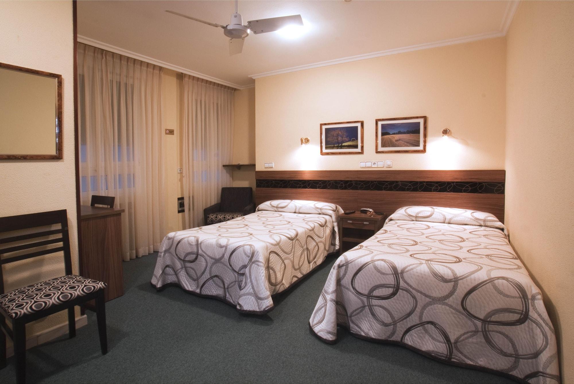 Hotel Castilla Gijon Luaran gambar